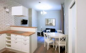 Jana 18 Apartment